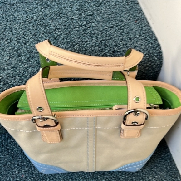 NWT Coach Vintage Small Hamptons Satchel - Picture 1 of 9